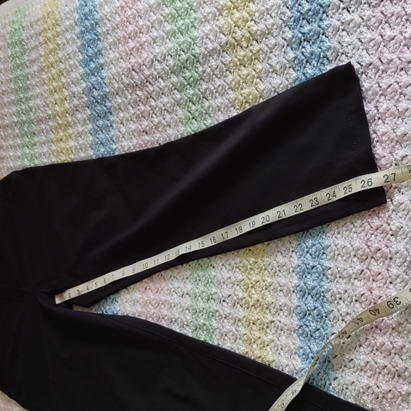 Lululemon Size 4 Black City Sleek 5-Pocket 7/8 Pant W5CZIS - Picture 8 of 16